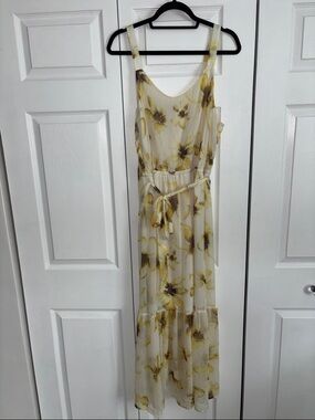 Simply Vera Vera Wang Yellow Floral Maxi Dress